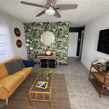 Miami'S Cozy Tropical Getawayヴィラ エクステリア 写真